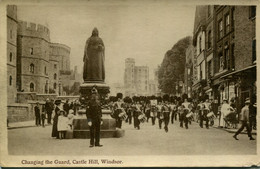 BERKS - WINDSOR - CHANGING THE GUARD, WINDSOR HILL  Be340 - Windsor