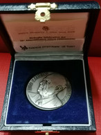 Medaglia 25°FONDAZIONE BANCA POPOLARE DI BARI LUIGI JACOBINI - Ag 986 32gr Ø40mm  MEDAGLIA  MED - Professionnels/De Société