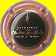 Plaque / Capsule De Muselet - Champagne Nicolas Feuillatte - Chouilly - Or Sur Noir Et Rose [ Rosé] - Feuillate