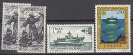 Italy, Boats Ships 1951,1957,1973 2x Mi#1001 Mi#1353,1389 Mint Never Hinged - Ships