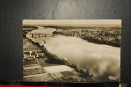 CP, 45, JARGEAU  - Vue Aérienne Sur La Vallée De La Loire, RARE - Jargeau