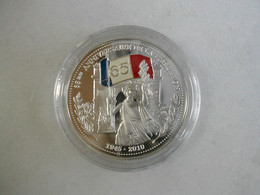 Médaille En Argent Massif - 65ème Anniversaire De La Libération - 1945-2010 - Sonstige