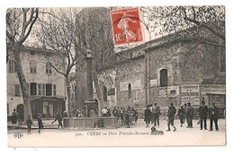 CUERS - LA PLACE FRANCOIS-BERNARD 1 - Cuers