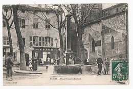 CUERS - LA PLACE FRANCOIS-BERNARD 2 - Cuers