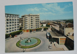 BARLETTA ANDRIA TRANI - Barletta - 1965 - Piazza Conteduca E Stazione Ferroviaria - Auto - Corriera - Barletta