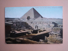 Sphynx Et Pyramide - Sphinx