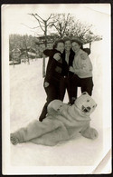 Photo Ours Blanc Polaire - Eisbär - Polar Bear - Déguisement / Mascotte Photo Montage / Surréalisme - Anonyme Personen