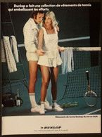 Publicité Papier 1975 Vêtements De Tennis DUNLOP Sport Homme Femme 20, 5  X 27, 3 Cm - Andere
