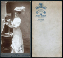 Romania / Hungary - Transylvania: Kabinettfoto, Dame (Fotogr: Fekete Sándor - Nagyvárad / Oradea / Großwardein) 1908 - Anonyme Personen