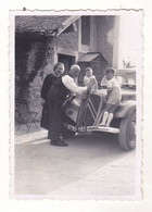 BE21- PHOTO  FORMAT 8 X 6   TRACTION CITROEN 1934 FAMILLE ENFANTS SUR LE CAPOT   VOIR VERSO PAPIER COLLE - Autres