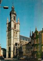 CPSM Halle-Hal-Basilique Et Grand'Place-Beau Timbre     L1035 - Halle