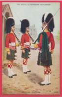 THE ARGYLL And SUTHERLAND  HIGLANDERS----ELIEVING SENTRIES - Uniformes