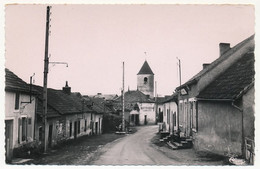 CPSM - ST-ETIENNE-DE-VICQ (Allier) - Sa Rue Principale Et Son Clocher Eglise Des XIe Et XIIe S. - Autres & Non Classés