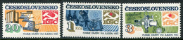 CZECHOSLOVAKIA 1982 Socialist Construction MNH / **.  Michel 2681-83 - Nuovi