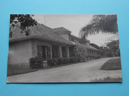 MOANDA Identificier Svp Hotel (?) > ( Carte Photo / Fotokaart ) Anno 19?? ( See/voir Photo ) ! - Congo Belge