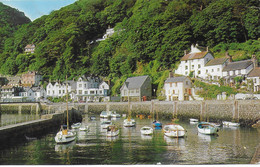 THE HARBOUR AND MARS HILL, LYNMOUTH, DEVON, ENGLAND. Circa 1967 USED POSTCARD   C4 - Lynmouth & Lynton