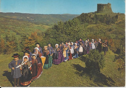 CPM  France   L’Auvergne  Folklorique  Lou Z’éfants De Murol Au Pied De Leur Château - Personnages