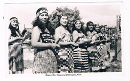 Delcampe - NZ-79  ROTORUA : Maori Poi Dancers - Neuseeland