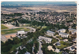 78. AUBERGENVILLE. ELISABETHVILLE. CPSM. VUE AERIENNE.VUE GENERALE .STADE. URBANISME. ARCHITECTURE.  + TEXTE - Aubergenville