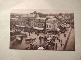 Hannut - Coin De La Grand Place - Hannut