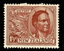 New Zealand 1920 Victory 11/2d MH - Ungebraucht