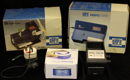 SAFE - PERFTRONIC & SIGNOSCOPE, SG Spectrum Watermark Detector, Manitouch Magnifying Glass. - Autres & Non Classés