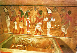 EGYPT, POSTCARD, TOMB OF TUT -ANKH AMUN, BURIAL CHAMBER - Musées