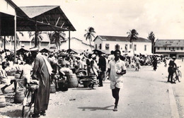 CPSM DAHOMEY "Cotonou, Marché Central" - Dahomey