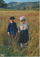 CPM  France  Nouvelle Aquitaine Périgord 24 Dordogne Groupe Folklorique Du Buisson Jeunes Fiancés Périgourdins - Personnages