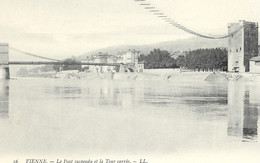 Vienne. - Le Pont Suspendu Et La Tour Carrée. - Vienne