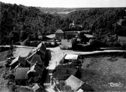 La Motte Ternant * Vue Aérienne Sur Le Centre Du Village * épicerie - Autres & Non Classés