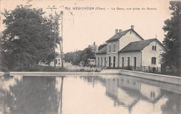 NERONDES - La Gare, Vue Prise Du Bassin - Nérondes
