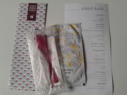 Alt1197 Qatar Airways Menù Colazione Breakfast Refreshing Towel Salvietta Compagnia Aerea Arabic Version - Menu