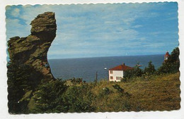 AK 011958 CANADA - Quebec - Gaspe Nord - Rock At Cap Chat - Gaspé