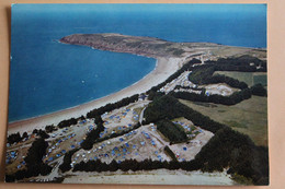 Saint Coulomb - Camping De La Plage Des Chevrets, Au Fond; La Pointe De Meinga - Saint-Coulomb