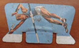 Plaquette Nesquik Jeux Olympiques. Plaque Podium Olympique. Maurice Houvion, Athlétisme. Tokyo 1964 - Blechschilder (ab 1960)