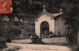 69 / VUE EXTERIEURE DU TOMBEAU DU MARECHAL DE CASTELLANE / TAMPON AU DOS - Caluire Et Cuire