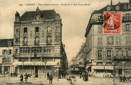 Lorient * La Place Alsace Lorraine * Entrée De La Rue Victor Massé * Tramway Tram * Le Grand Café - Lorient