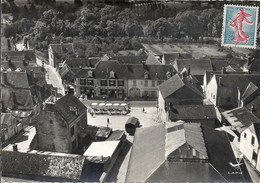 CPSM Flogny La Place Et L'Hôtel - Flogny La Chapelle