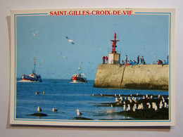 CPM - France - 85 - SAINT-GILLES-CROIX-DE-VIE - L'Entrée Du Port - 1989 - Saint Gilles Croix De Vie