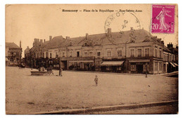 ECOMMOY --1933-- Place De La République --Rue Sainte Anne (petite Animation ).....beau Cachet ECOMMOY.....à Saisir - Ecommoy