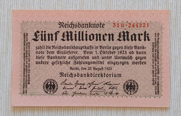 Germany 1923 - 5 Millionen Mark Reichsbanknote - No 31 D.244221 - P# 105 - UNC - 5 Miljoen Mark