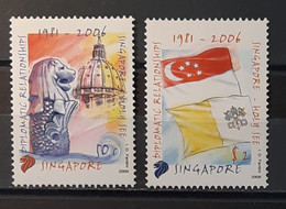 2006 - Singapore - MNH - Dome Of Saint Peter's Basilic And Merlion - Complete Set Of 2 Stamps - Singapur (1959-...)