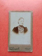Photographie, Photo Ancienne, CDV Femme à Identifier Photo G Découpille à CHALLANS 85 Vendée - Old (before 1900)