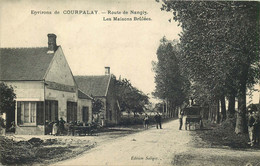 SEINE ET MARNE  Environs De COURPALAY Route De NANGIS  Les Maisons Brulées - Nangis