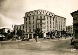 Brest * Hôtel Restaurant VAUBAN Et Des Voyageurs * Avenue - Brest