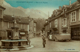 St Laurent Du Pont * Autobus Autocar Car Bus Ancien De Marque ? * Place De La Fontaine * Comptoirs D'Epicerie - Saint-Laurent-du-Pont