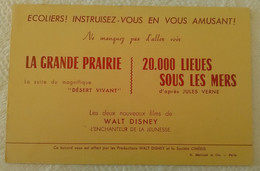 Buvard PUBLICITE CINEMA WALT DISNEY SORTIE DES FILMS LA GRANDE PRAIRIE ET 20000 LIEUES SOU SLES MERS JULES VERNE - Cinéma & Théatre