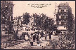 +++ CPA - Bruxelles - MOLENBEEK - Boulevard Du Jubilé - Square - Animation  // - St-Jans-Molenbeek - Molenbeek-St-Jean