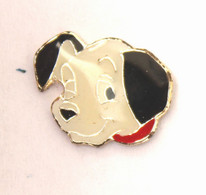 Petit Pin's TETE DE CHIOT DALMATIEN - Dessin Animé Des 101 Dalmatiens - Modèle 1/3 - Disney - K661 - Disney